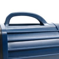 Nahaufnahme des Tragegriffs an der Oberseite der Teichpumpe